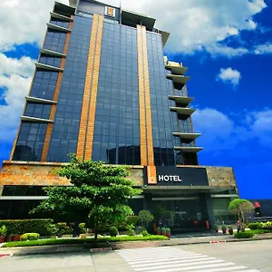 The B Alabang Hotel