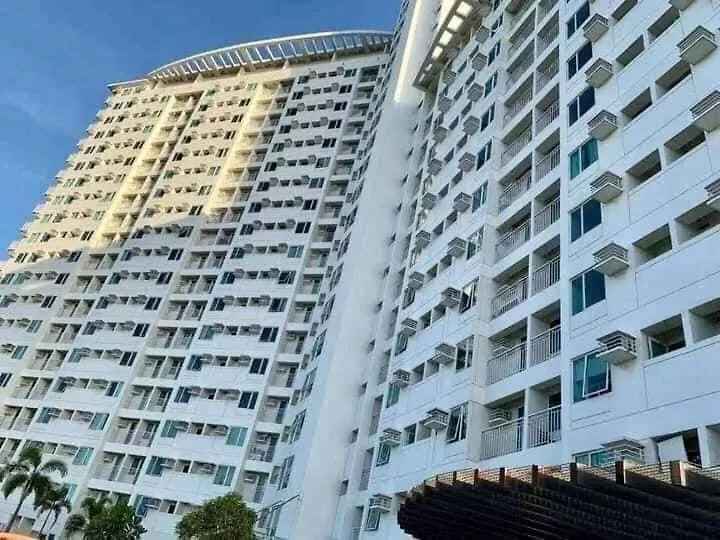 Aparthotel Unit 819 Anuva Residences Muntinlupa City Philippines